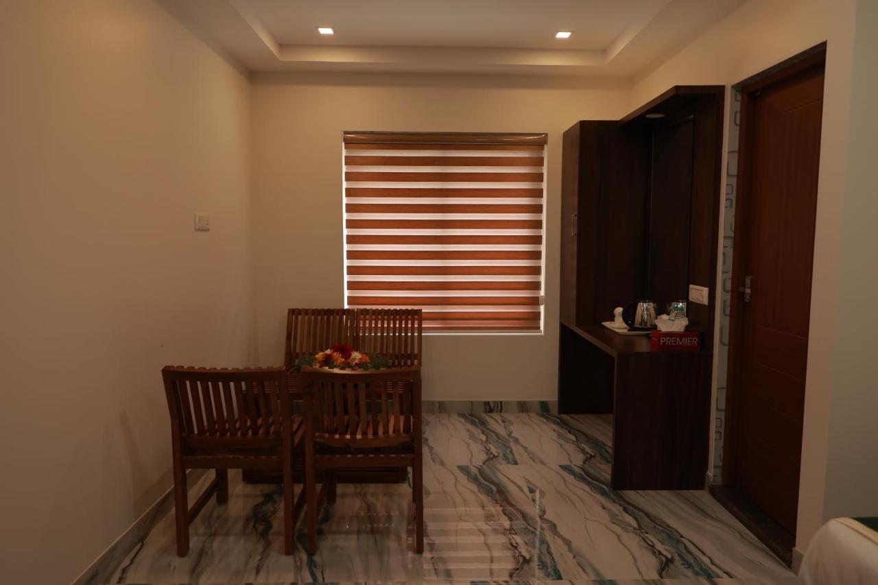 Delano Residency Ξενοδοχείο Kaliyal Εξωτερικό φωτογραφία